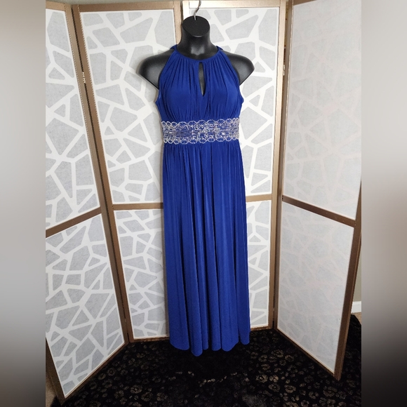 R&M Richard Sleeveless Long Gown With Beaded Waist | Size 12 - Picture 2 of 8